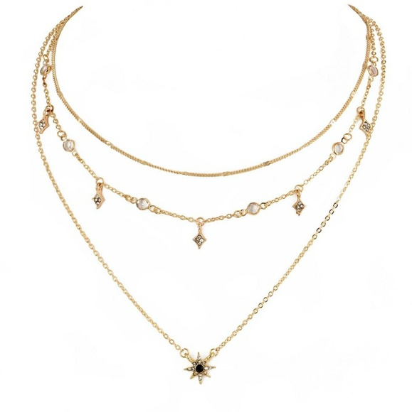 Dainty Star Charm Layered Gold Necklace - Picture 2 of 7
